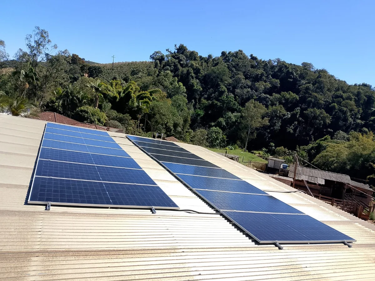 Instalação solar Skalle em Guaxupé — Comercial